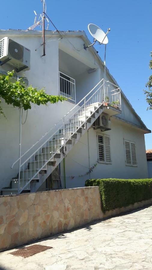 Apartman Zora Trogir Exterior photo